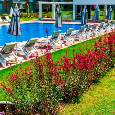 Likya Garden - 3 Bedroom Apartamento *